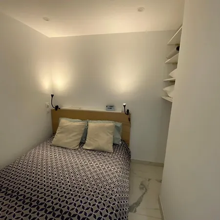 Face Et Port Santa Lucia Climatise Et Wifi