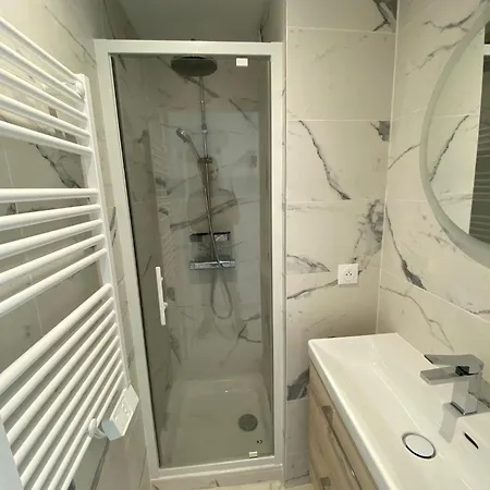 Apartment T2 Santa Lucia, Terrasse Jardin, Clim Et Wifi Saint-Raphael (Var)