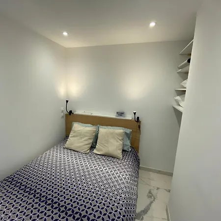 Face Et Port Santa Lucia Climatise Et Wifi *