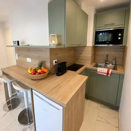 T2 Santa Lucia, Terrasse Jardin, Clim Et Wifi Apartment *