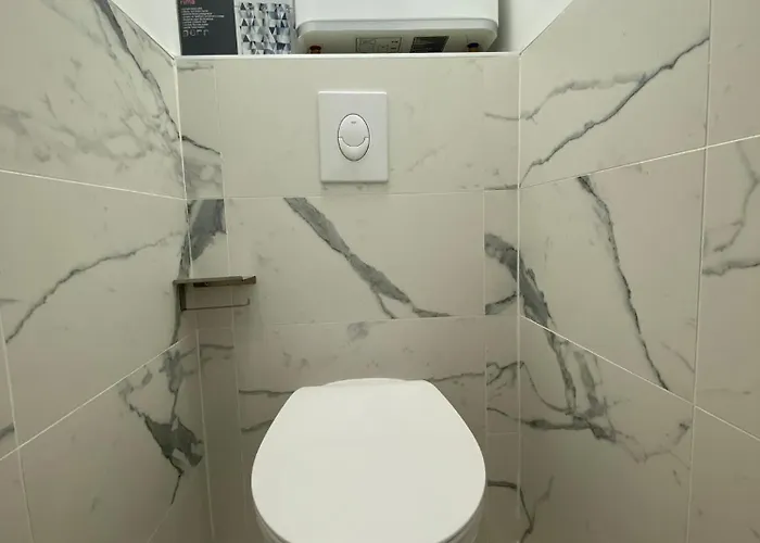 Face Et Port Santa Lucia Climatise Et Wifi